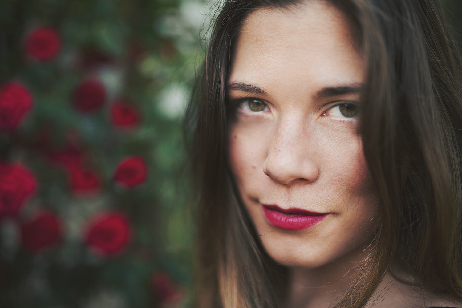 ritratto femminile intenzionale